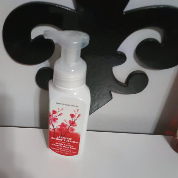 Bath and body works JAPANESE CHERRY BLOSSOM GIFT SET - Picture 7 of 11